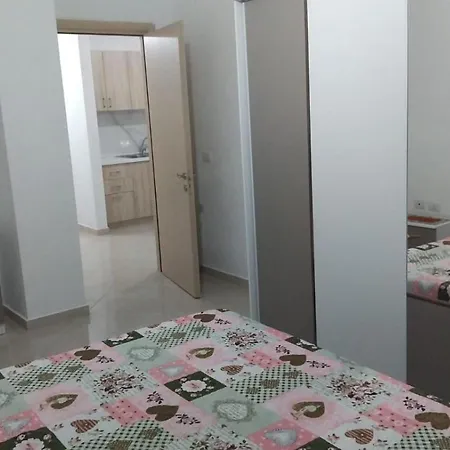 Eriseld House * Vlorë