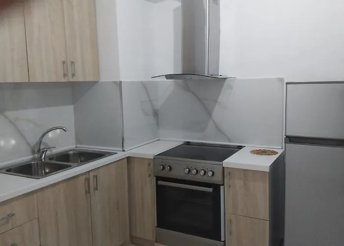 Eriseld House アパート